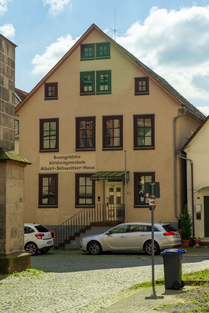 Im Albert-Schweitzer-Haus in Schotten (Vogelsberg) entsteht ein Hostel mit 26 Betten.
